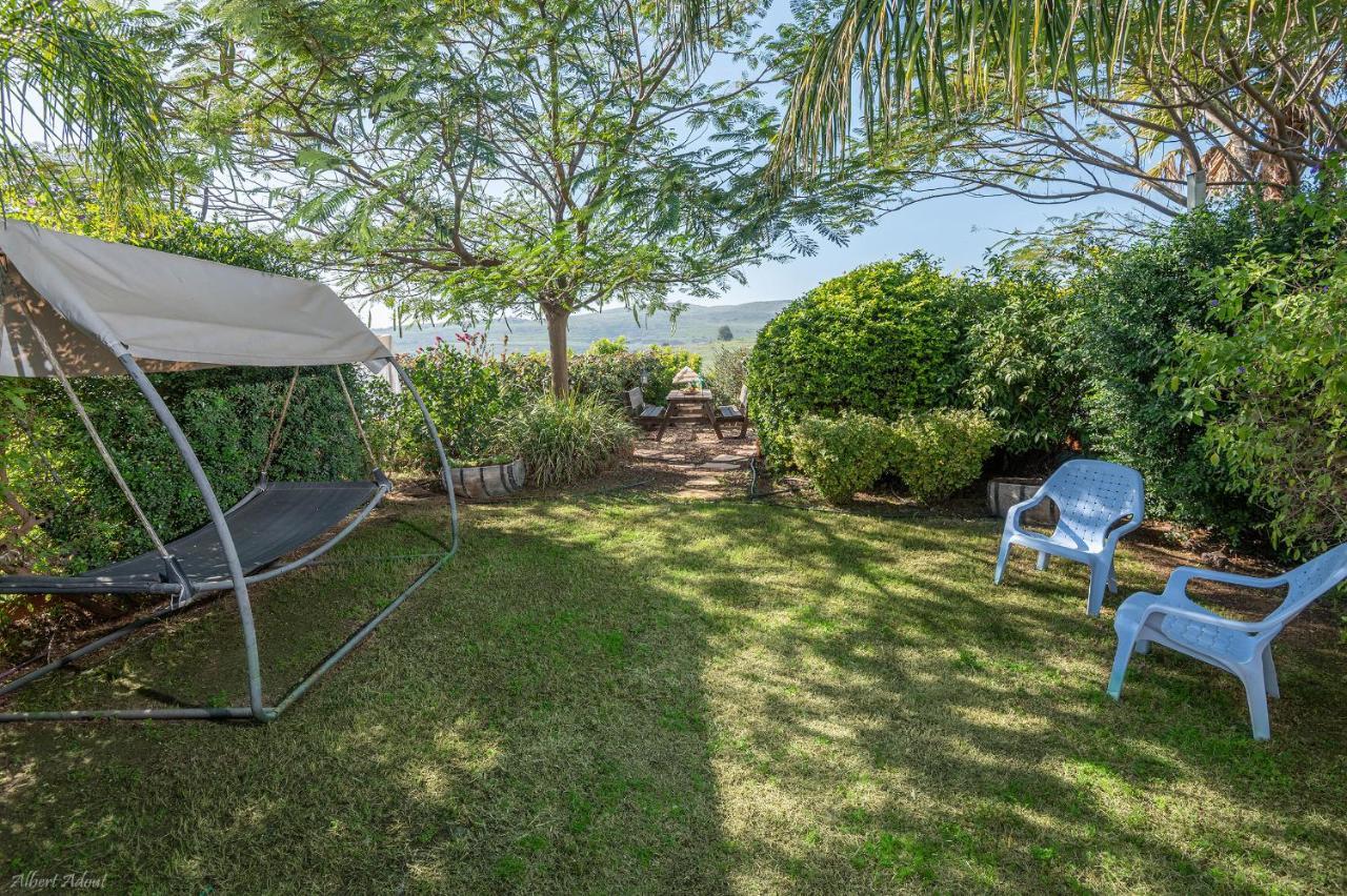 Villa Ahavtia - לזוגות ומשפחות Had Nes Exterior foto